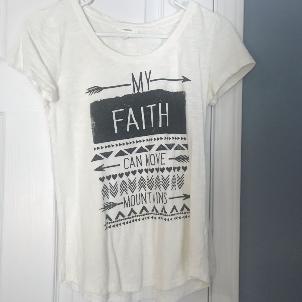Maurices xs faith t-shirt in white